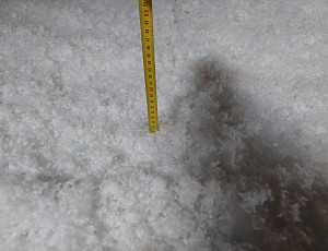 Zateplení stropu rodinného domu pomocí foukané izolace